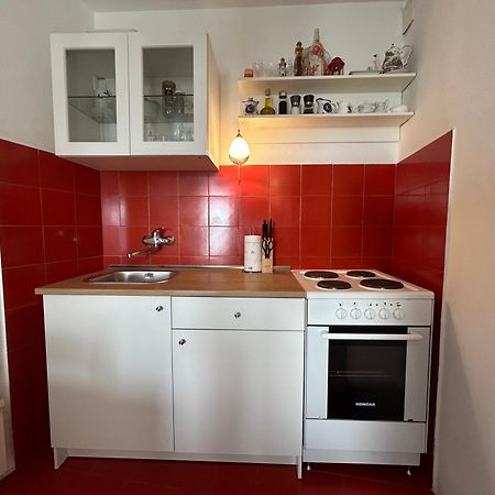 Seafront Studio Apartment+Balcony Podgora Esterno foto