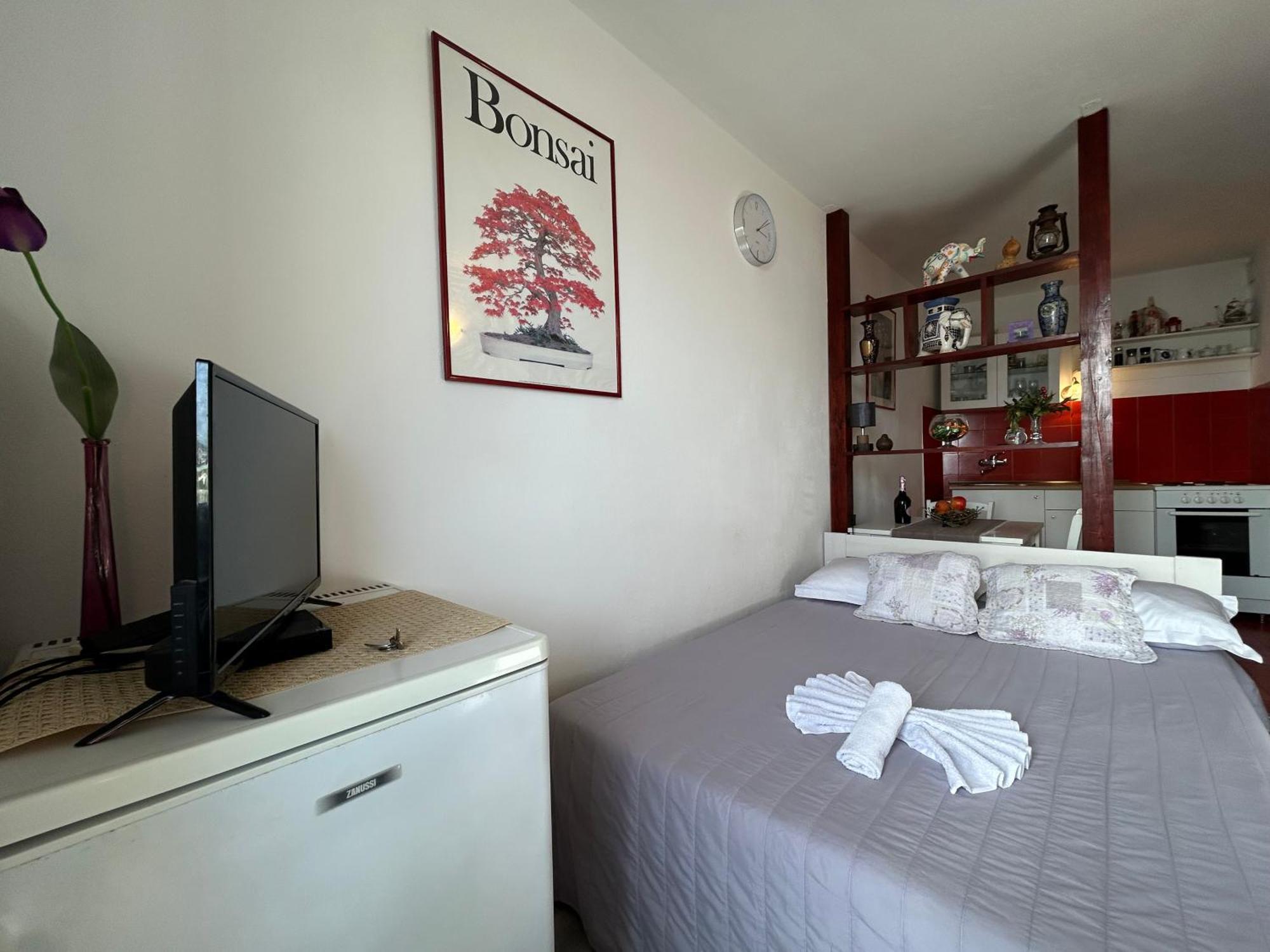 Seafront Studio Apartment+Balcony Podgora Esterno foto